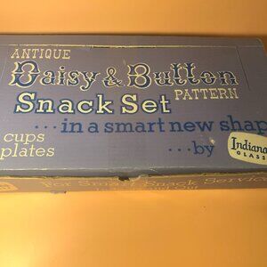 Vintage INDIANA GLASS Snack Set Daisy & Button 8 Piece Set * Clear * In Box